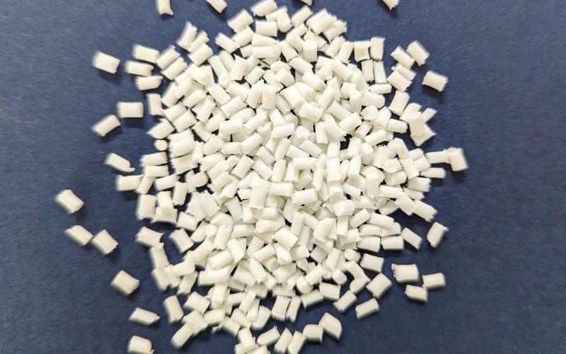 Pbt Suppliers Pbt Granules Pbt Resin For Diverse Applications